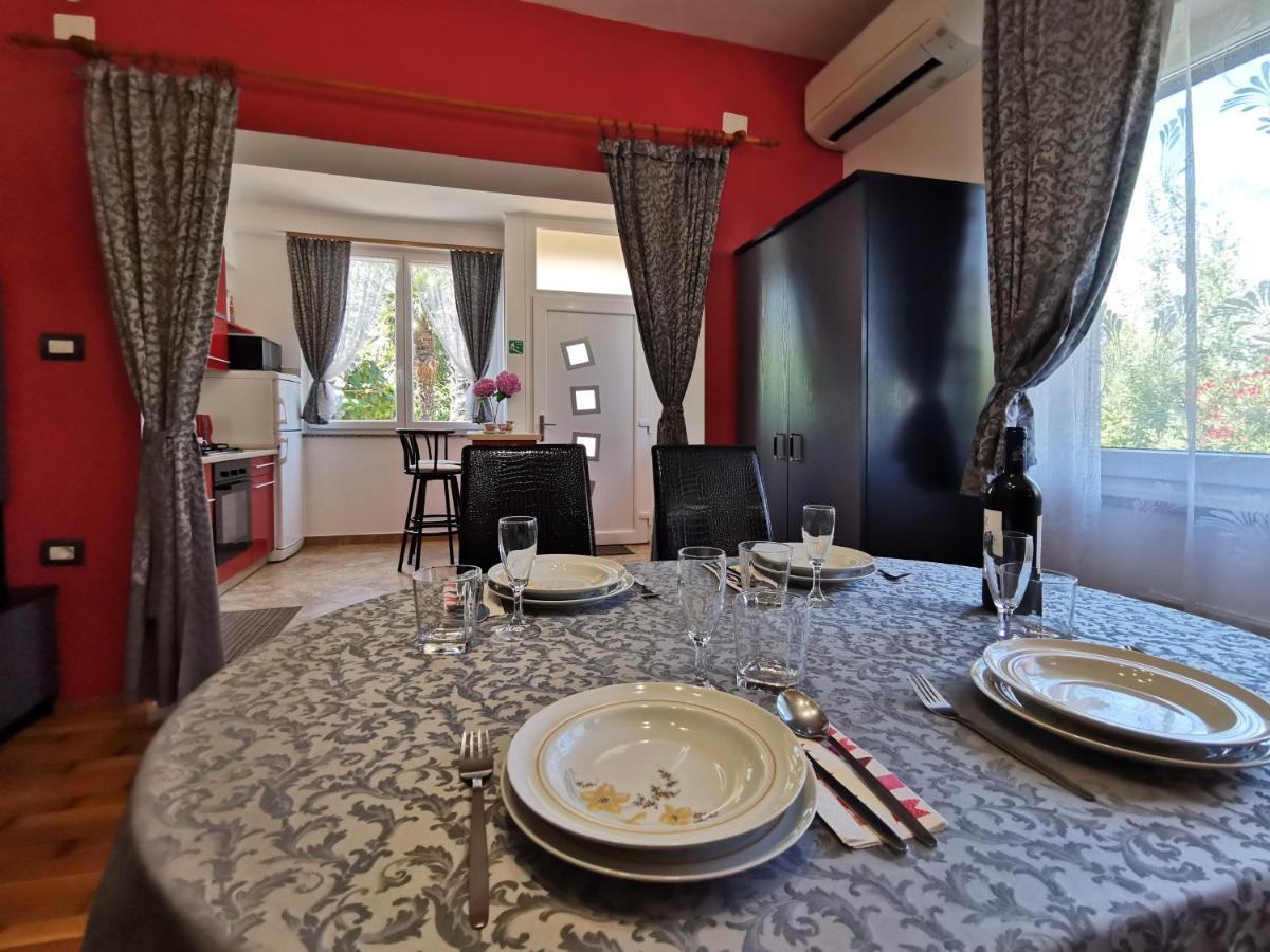 App & Room Le Palme อูมัค ภายนอก รูปภาพ